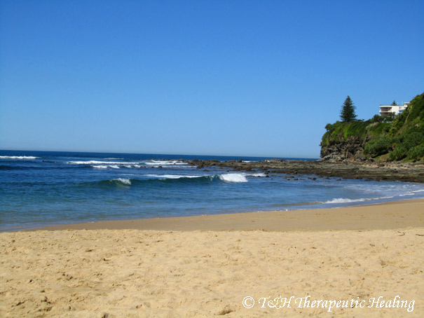 2moffat_beach-1a.jpg